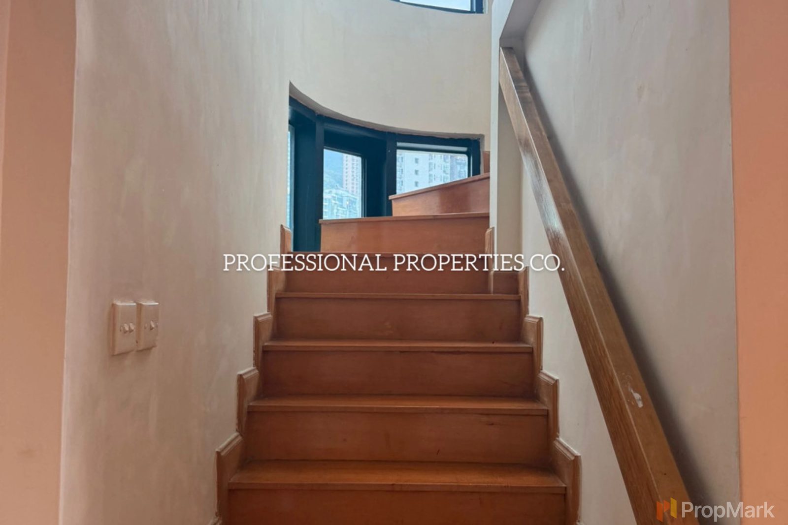 photo 5 — Wilton Place, Mid-levels West
