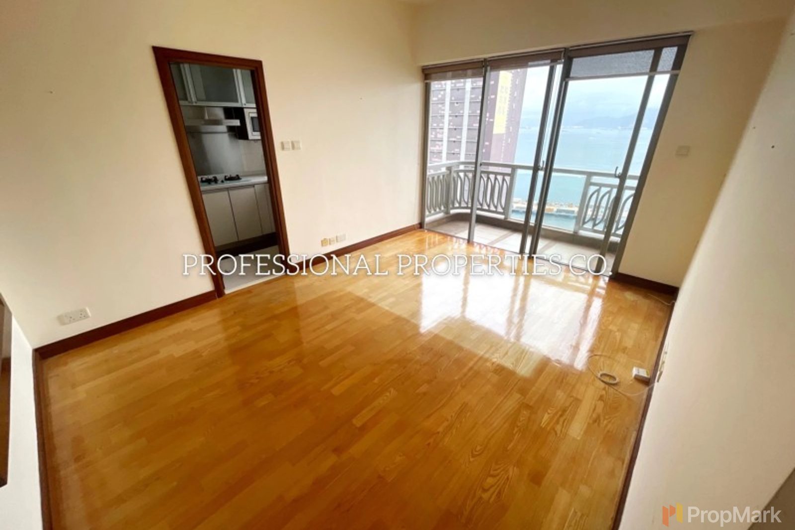 photo 12 — Mount Davis 33, Kennedy Town