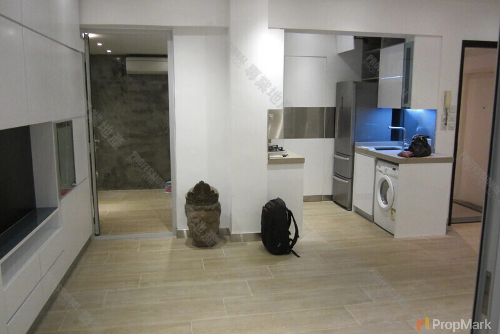相片 12 — 奕蔭街30-32號，跑馬地