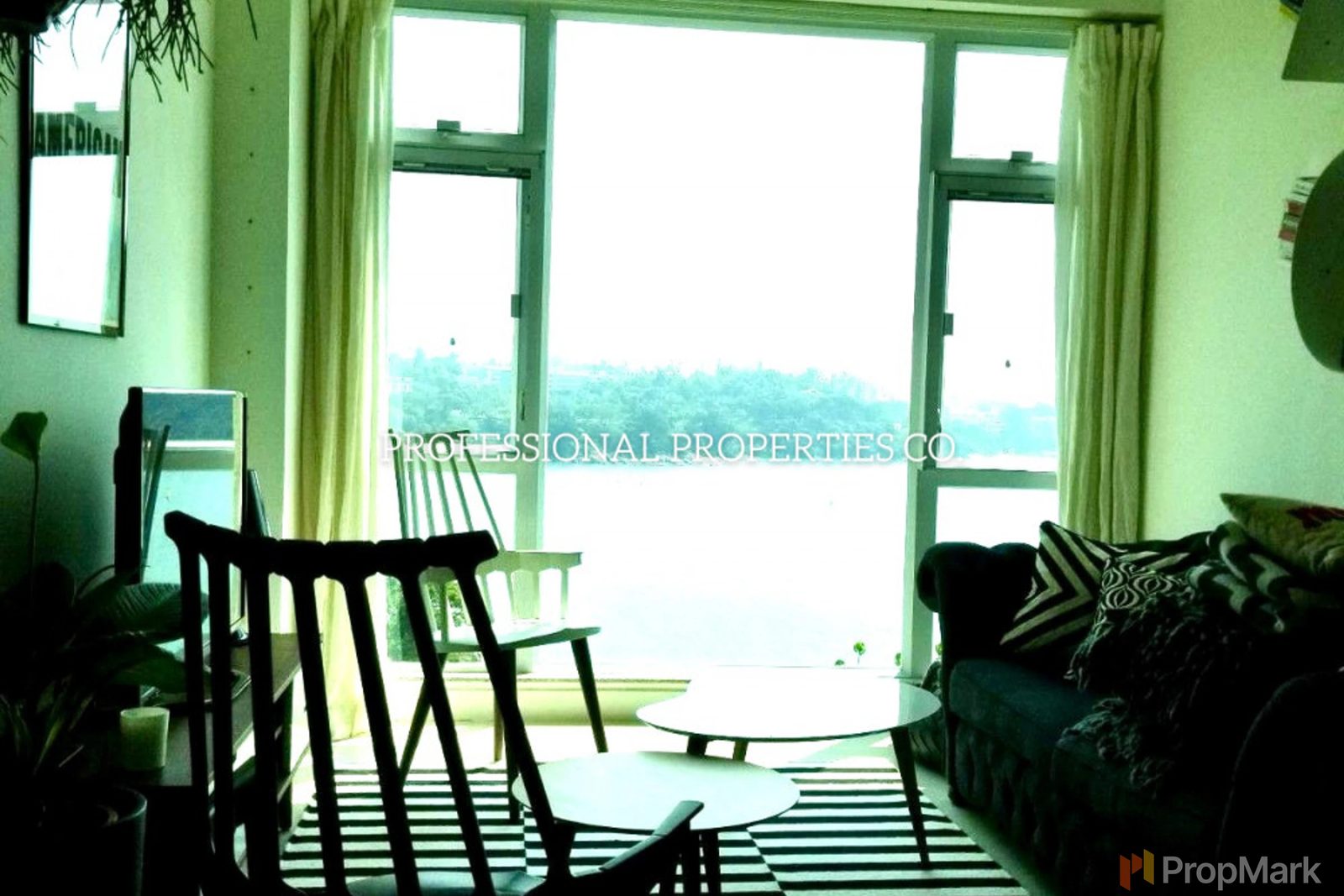 photo 3 — Cypresswaver Villas, Southside