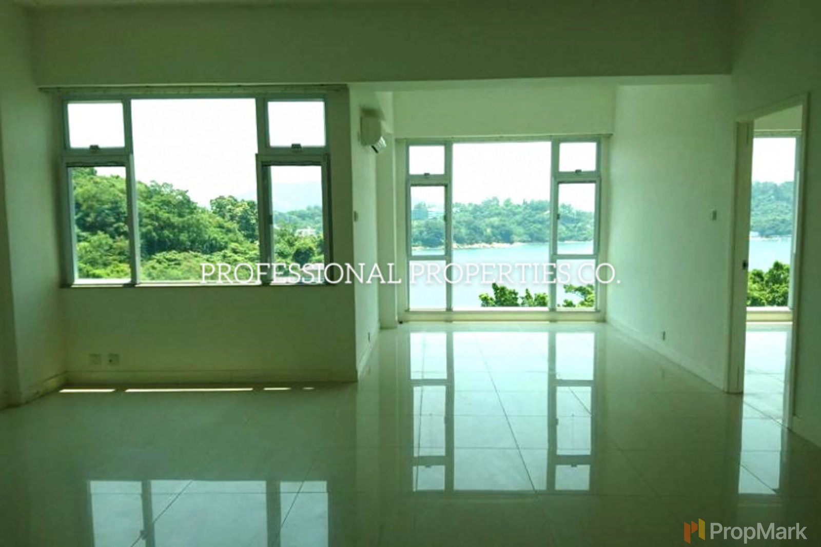 photo 11 — Cypresswaver Villas, Southside