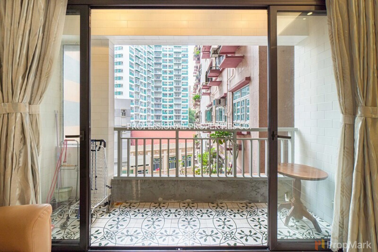 photo 3 — Rhine Court, Mid-levels West