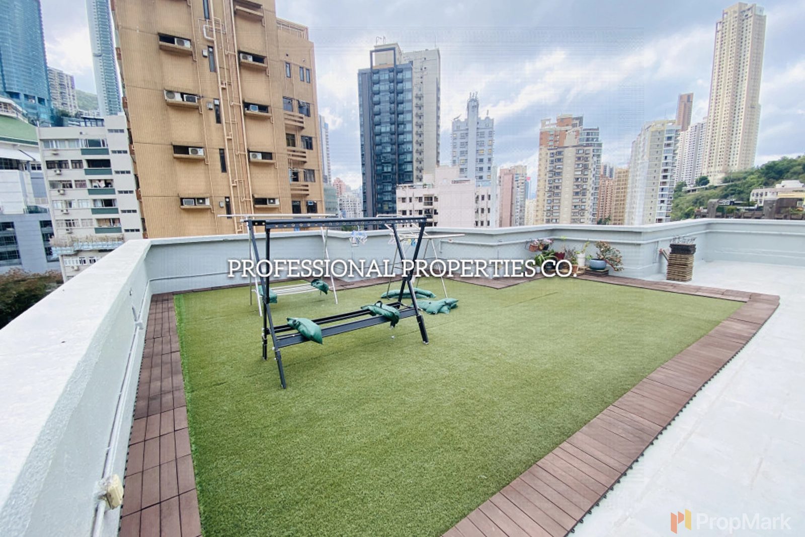 photo 6 — Blue Pool Court, Happy Valley