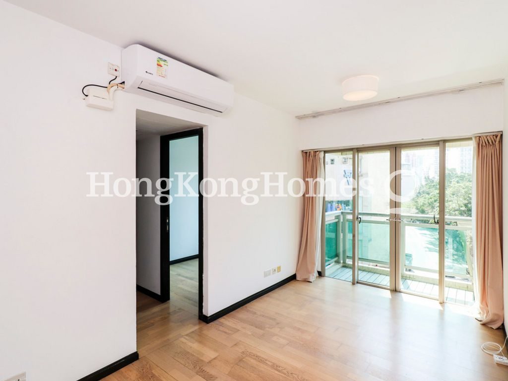 Living Room — Centre Place, Sai Ying Pun