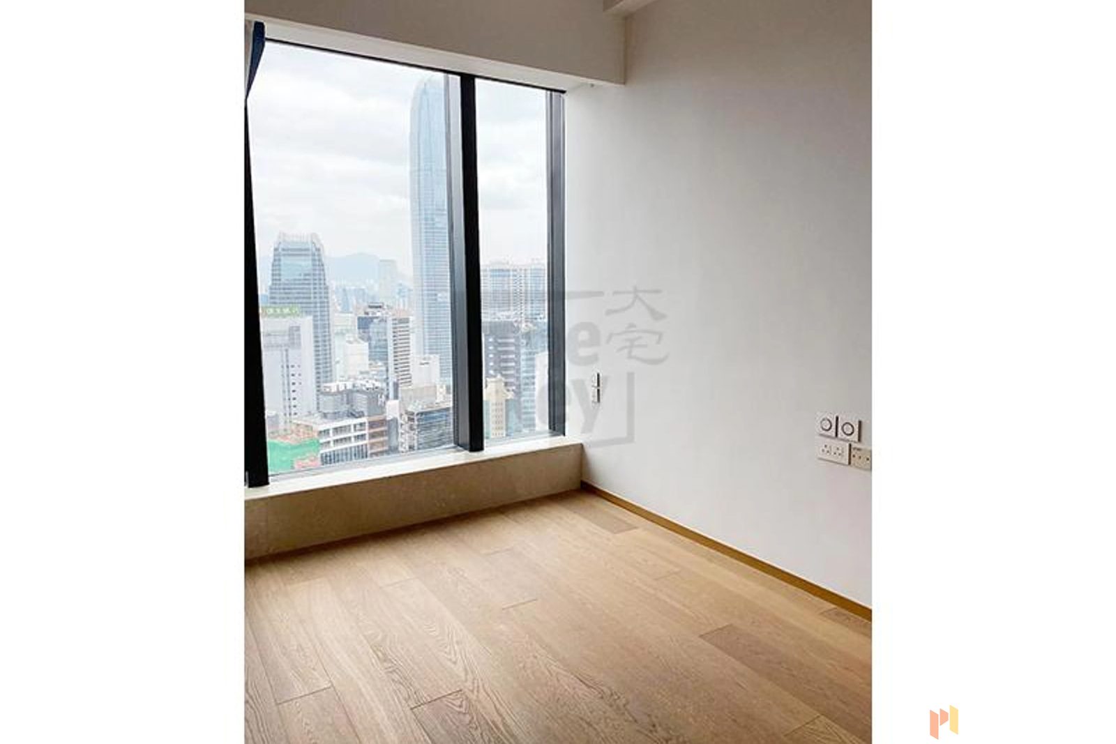 photo 5 — Gramercy, Mid-levels West