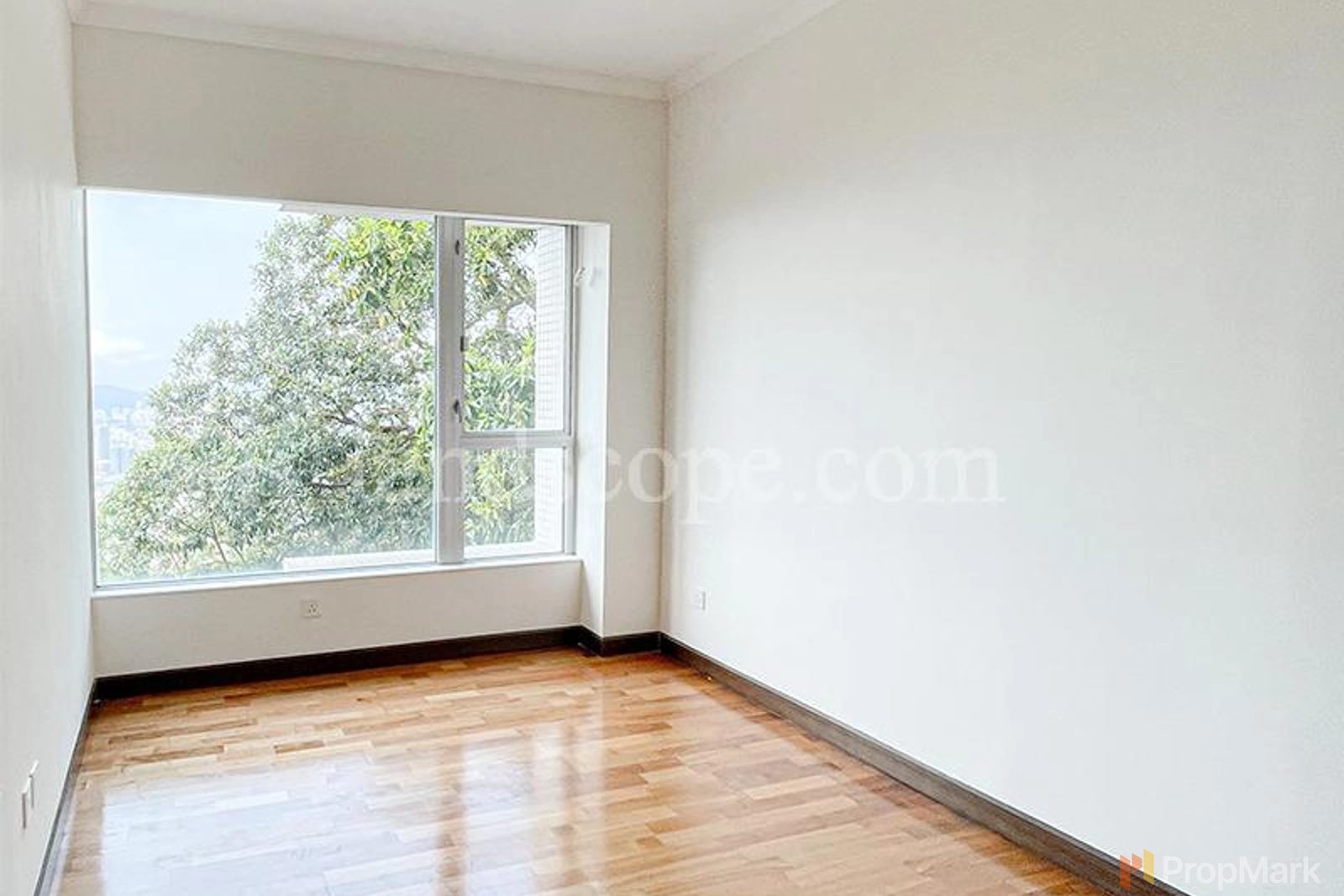 photo 13 — Haking Mansions, The Peak
