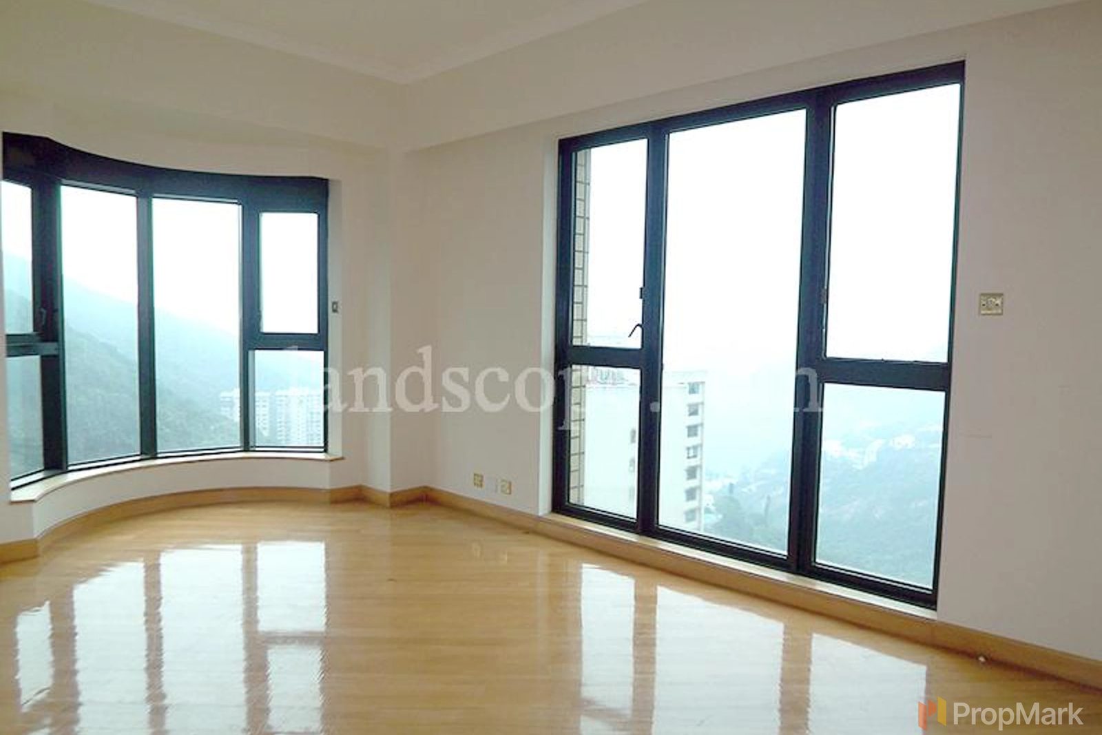 photo 5 — 3 Repulse Bay Road, Southside