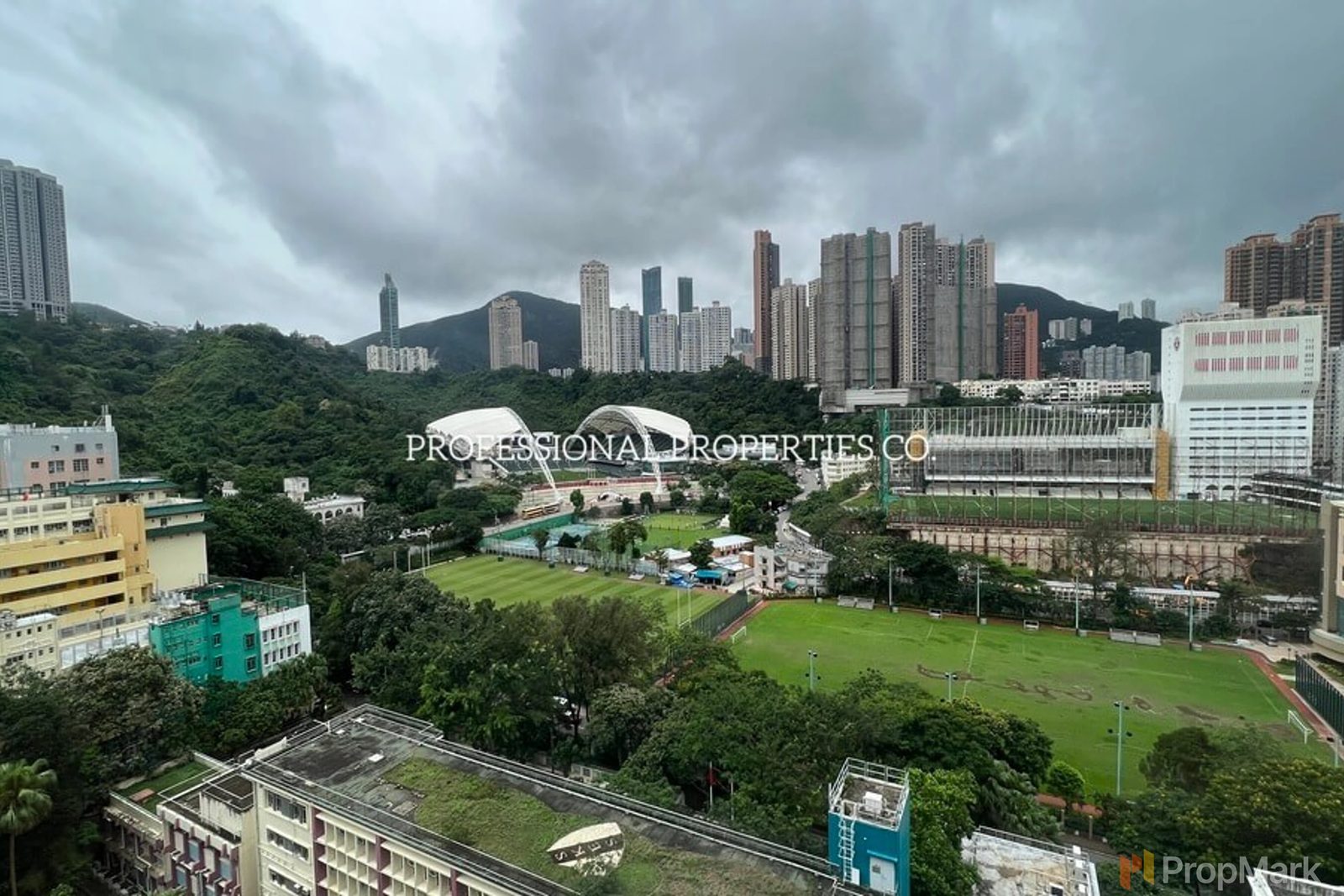 相片 17 — 豪園，東半山