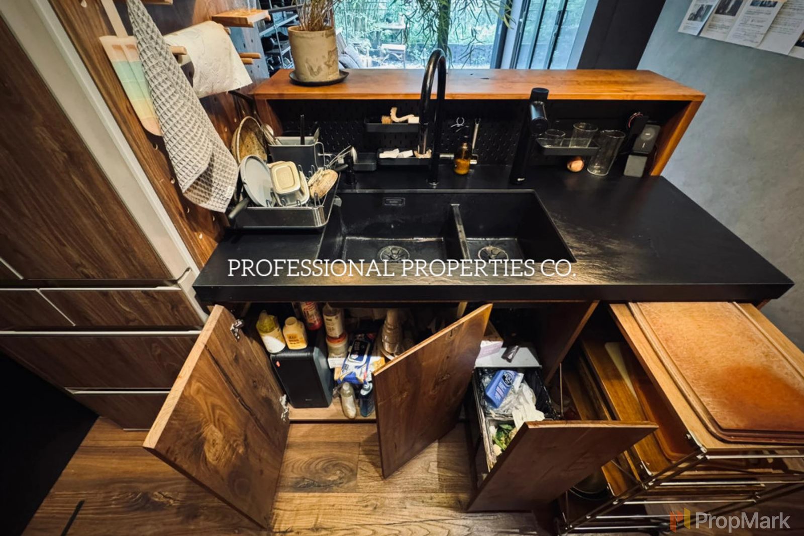 photo 9 — The Notting Hill, Mid-levels East