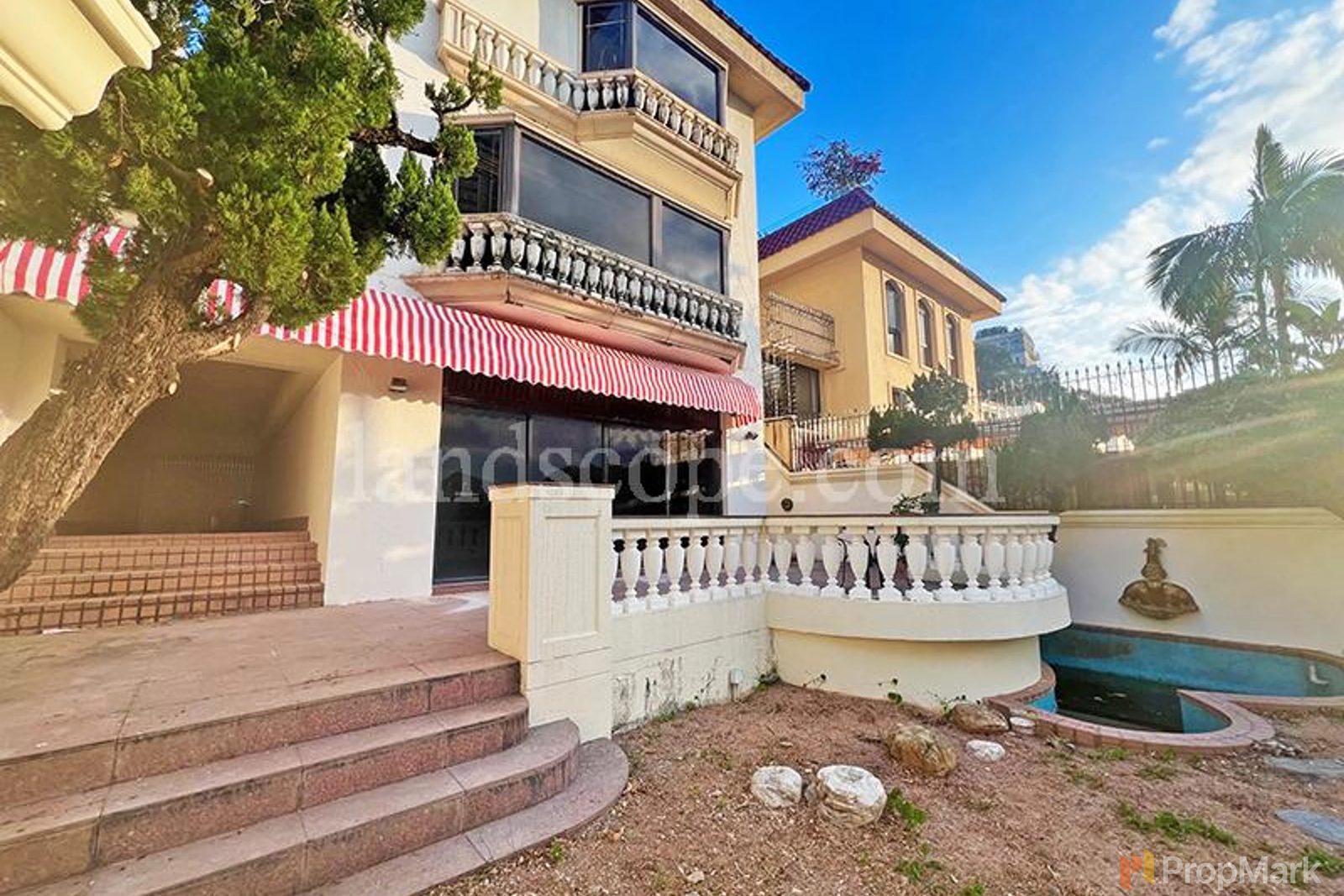 photo 2 — Villa Corniche, Southside