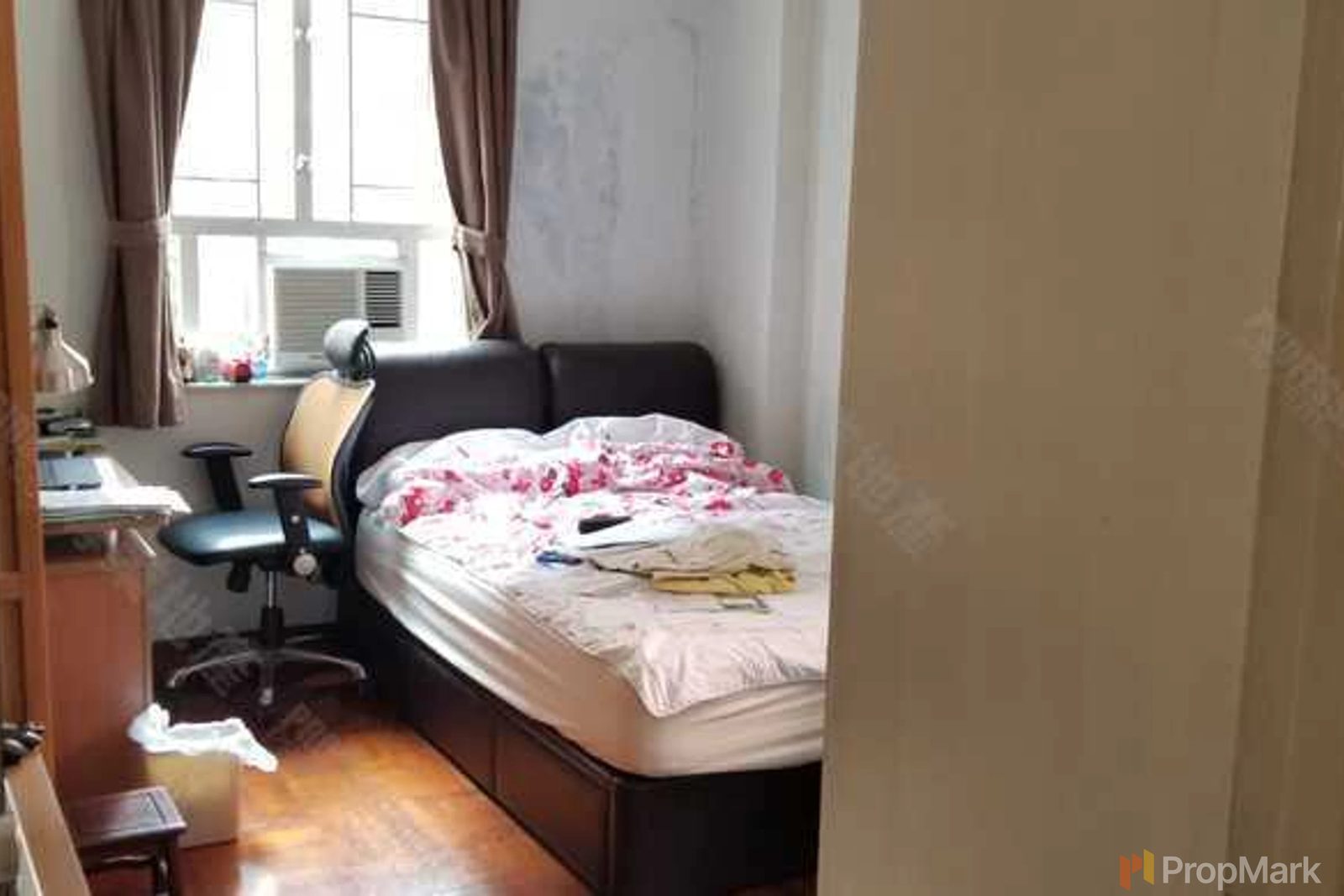 photo 4 — Kensington Court, Mid-levels East
