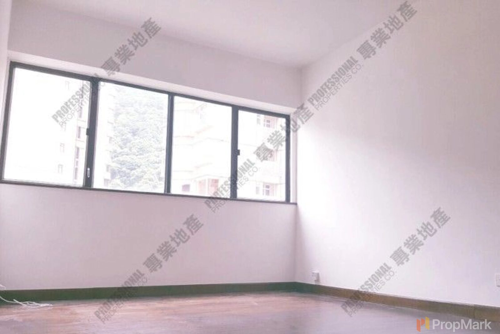 photo 6 — Clovelly Court, Mid-levels Central