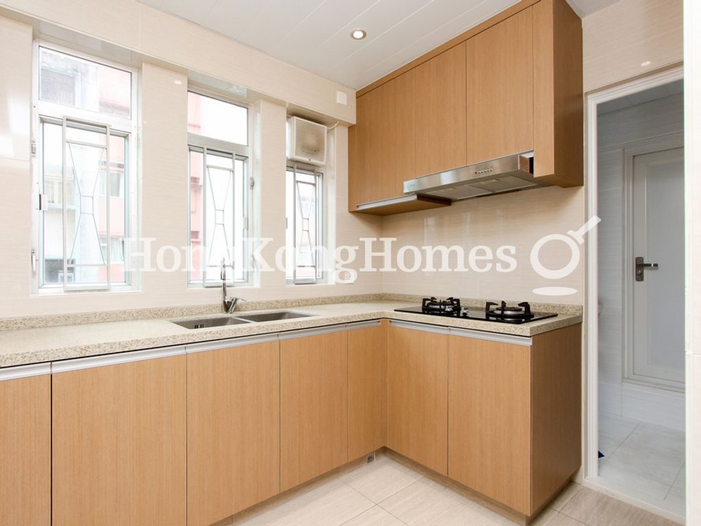 Kitchen — Igloo Residence, Happy Valley