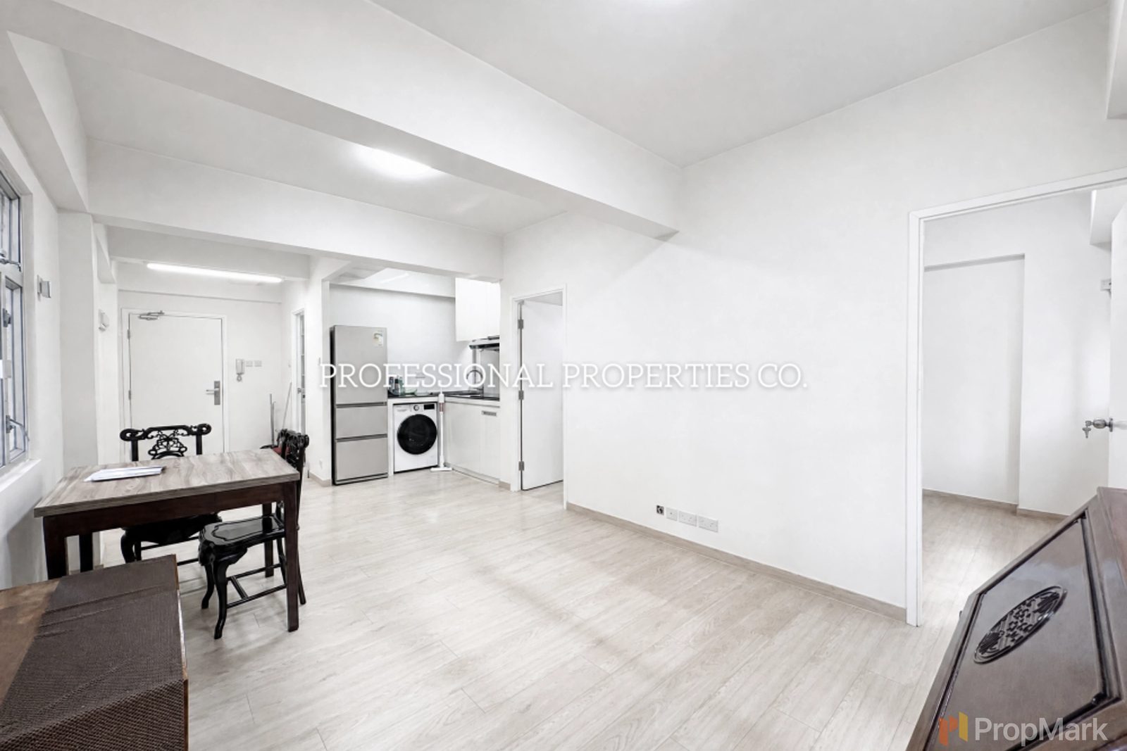 photo 7 — 14 Shelley Street, Central