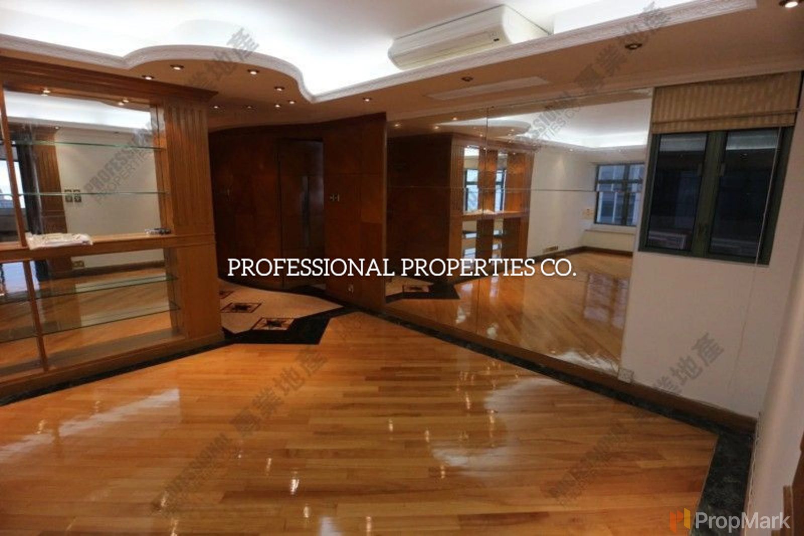 photo 15 — Robinson Place, Mid-levels West