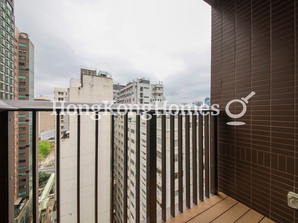 Balcony off Bedroom — yoo Residence，銅鑼灣