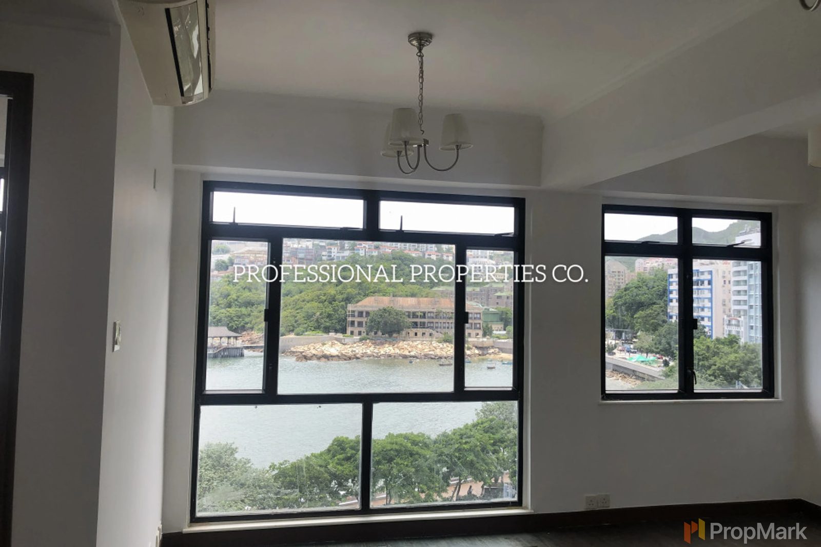 photo 7 — Hill Shing Court, Southside