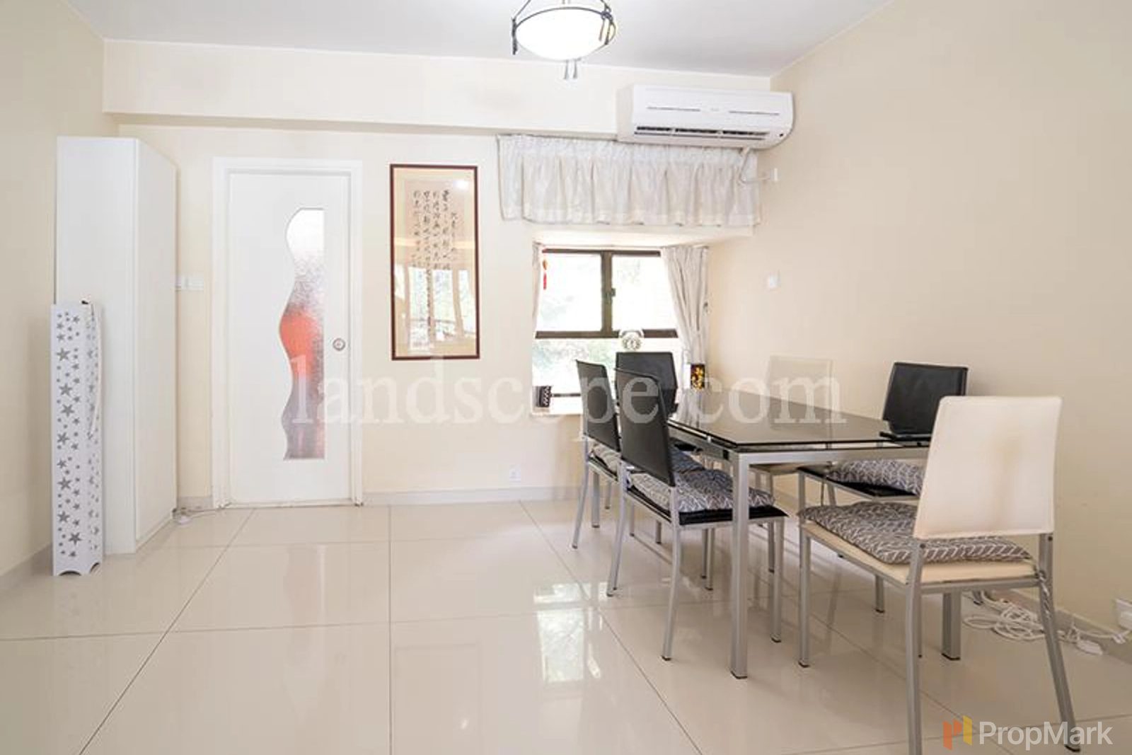 photo 4 — Ventris Place, Happy Valley
