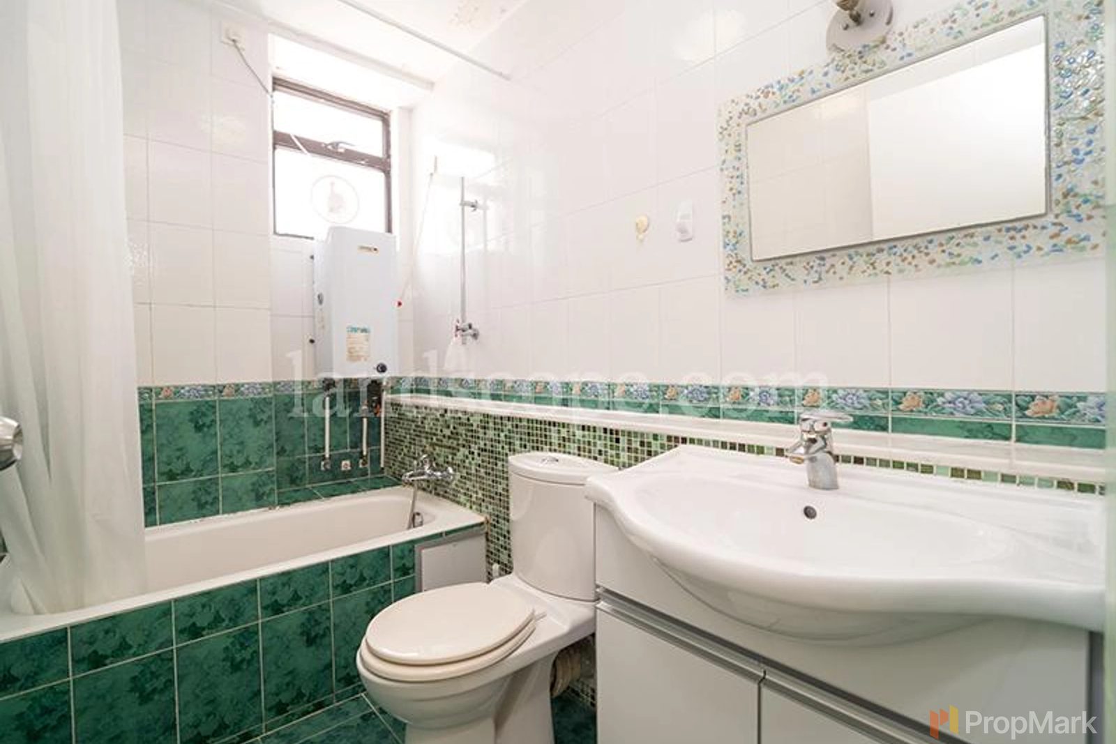 photo 6 — Ventris Place, Happy Valley