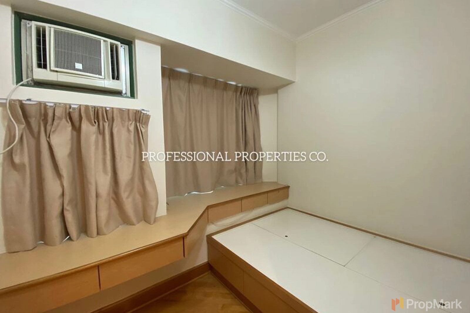 photo 5 — Robinson Place, Mid-levels West