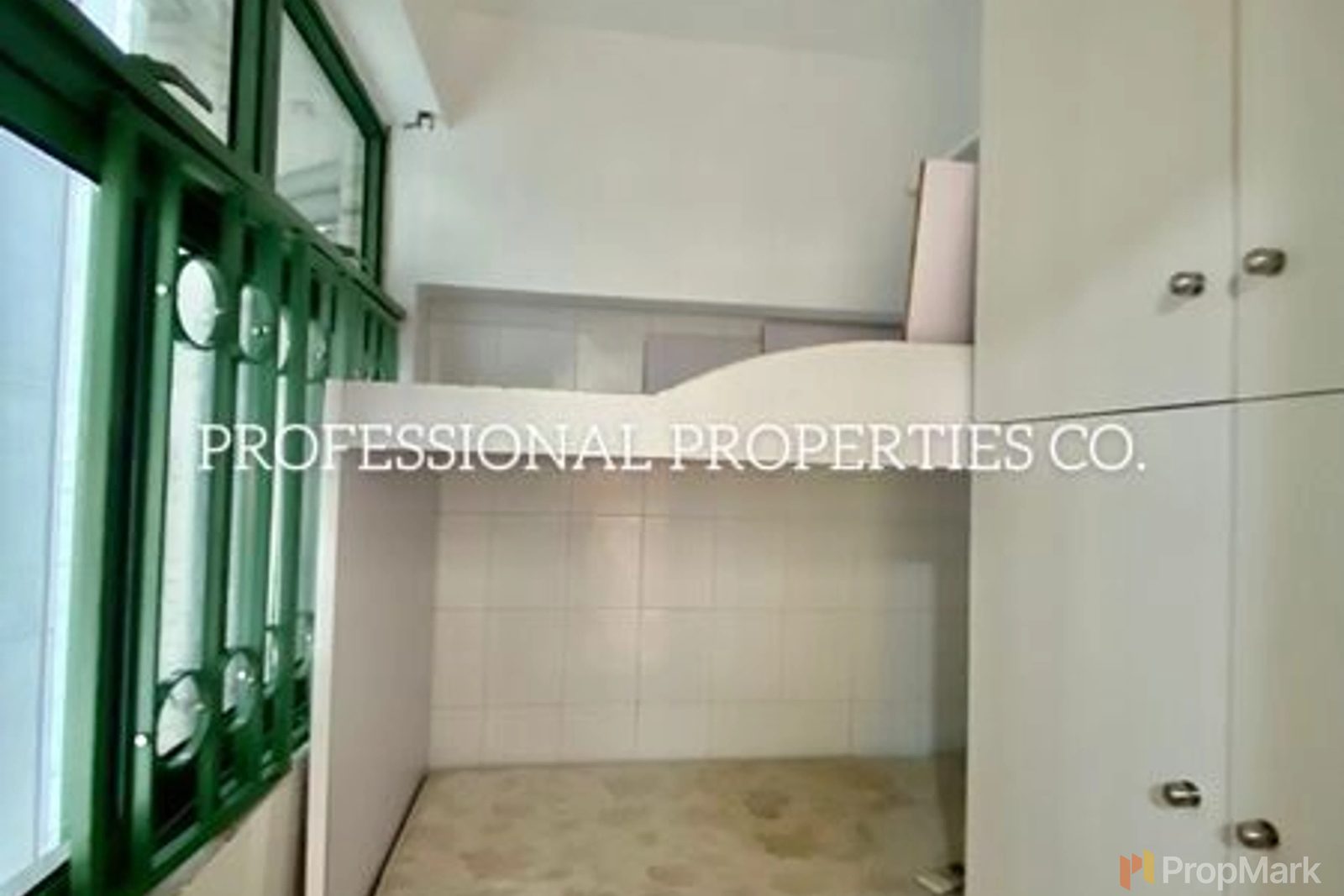 photo 9 — Robinson Place, Mid-levels West