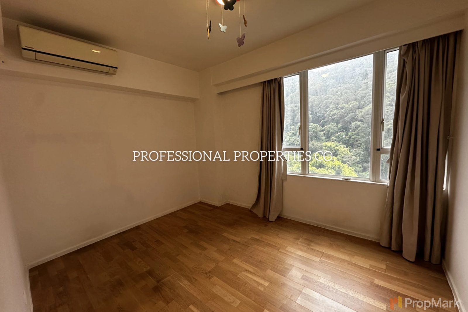 photo 4 — Hatton Place, Mid-levels West