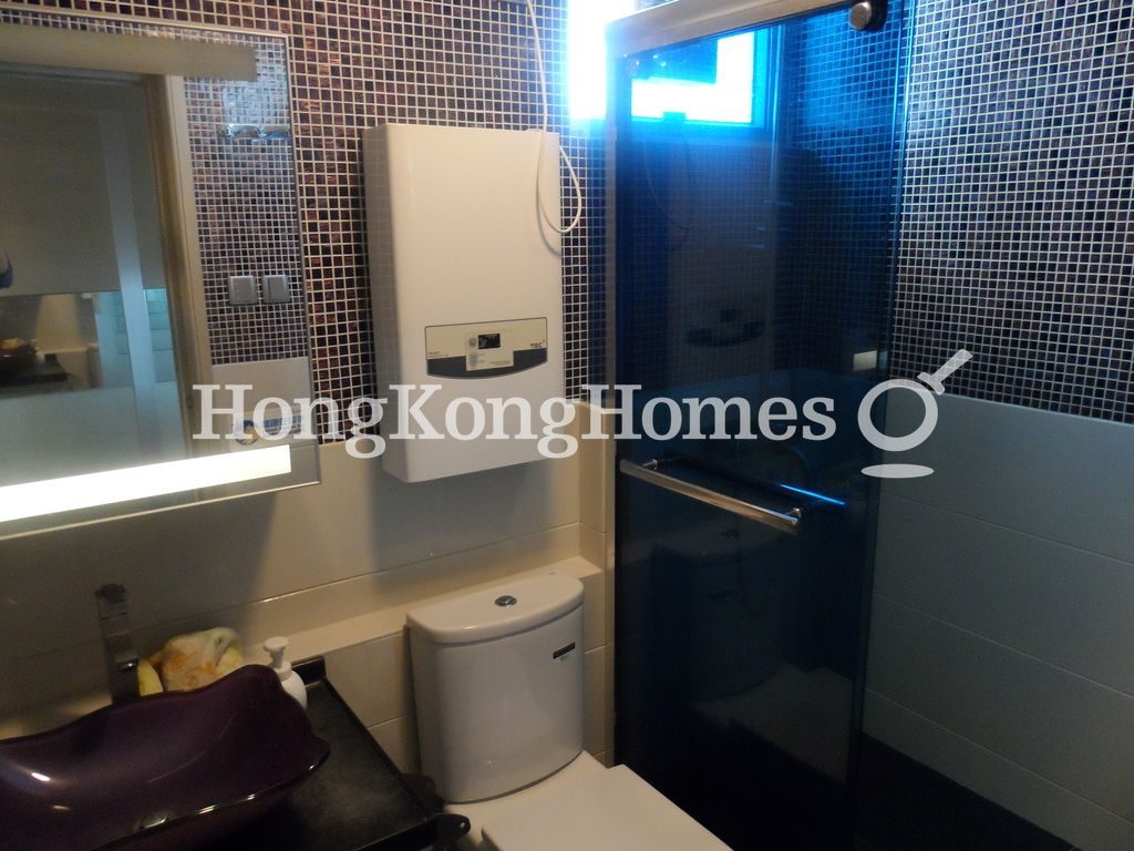 Guest Bathroom — 太古城 - 寶山閣，太古城