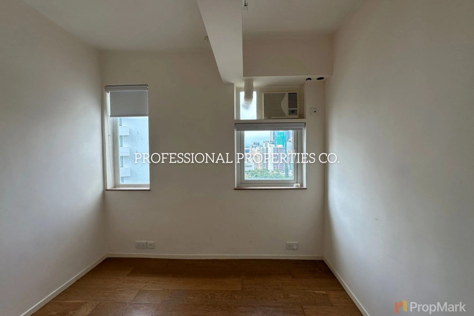 photo 5 — Miramar Villa, Mid-levels East