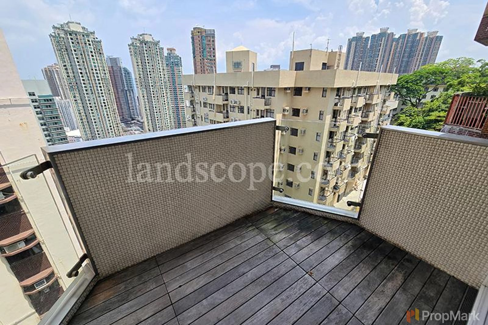 photo 3 — Fulham Garden, Pokfulam