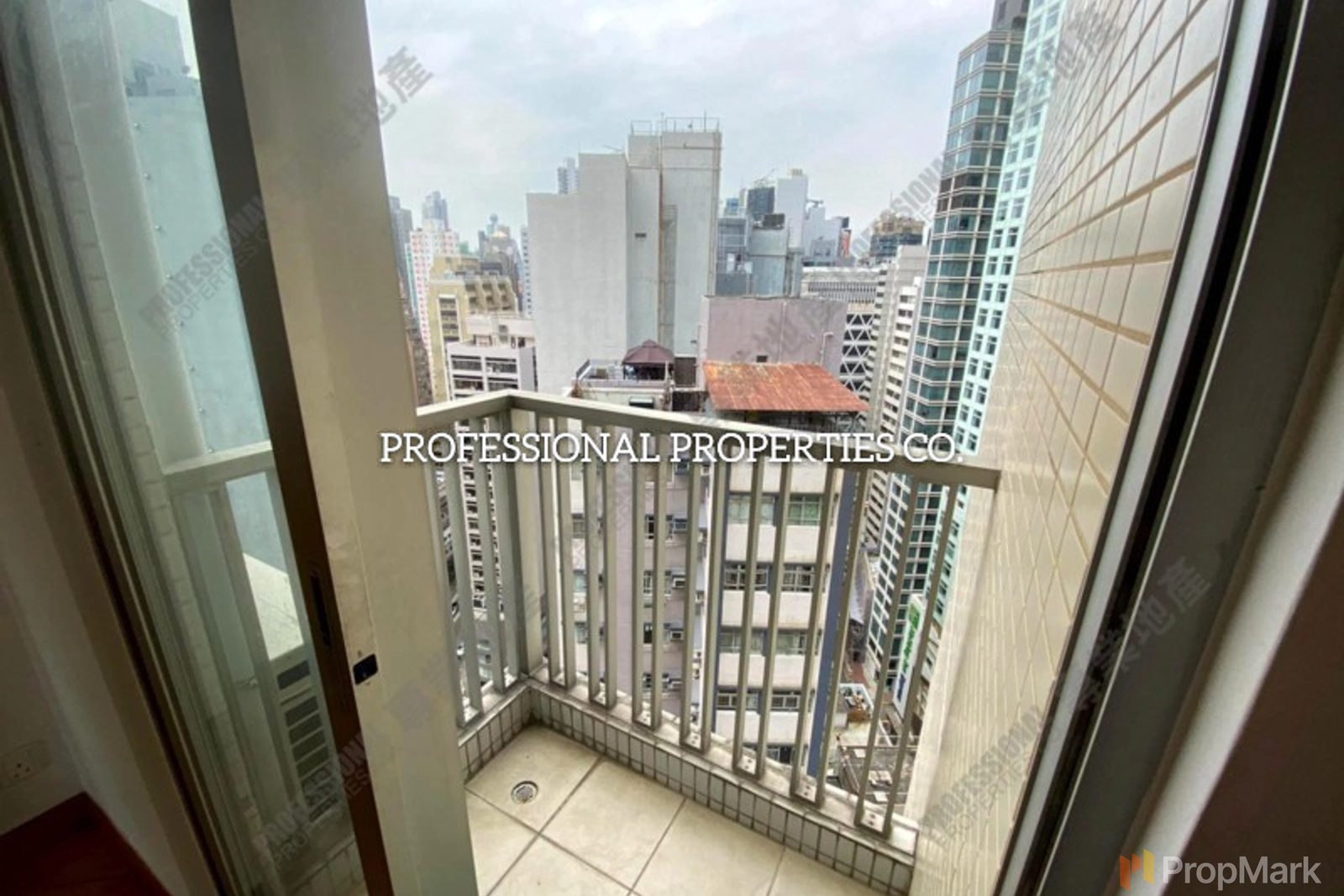 photo 3 — Manhattan Avenue, Sheung Wan