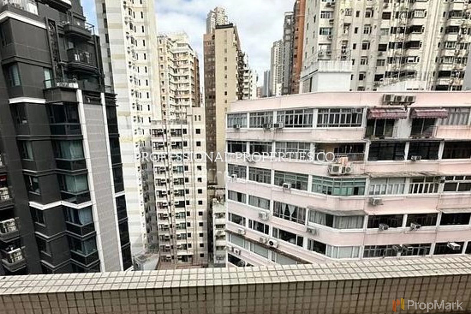 相片 7 — 宏德街2號，跑馬地