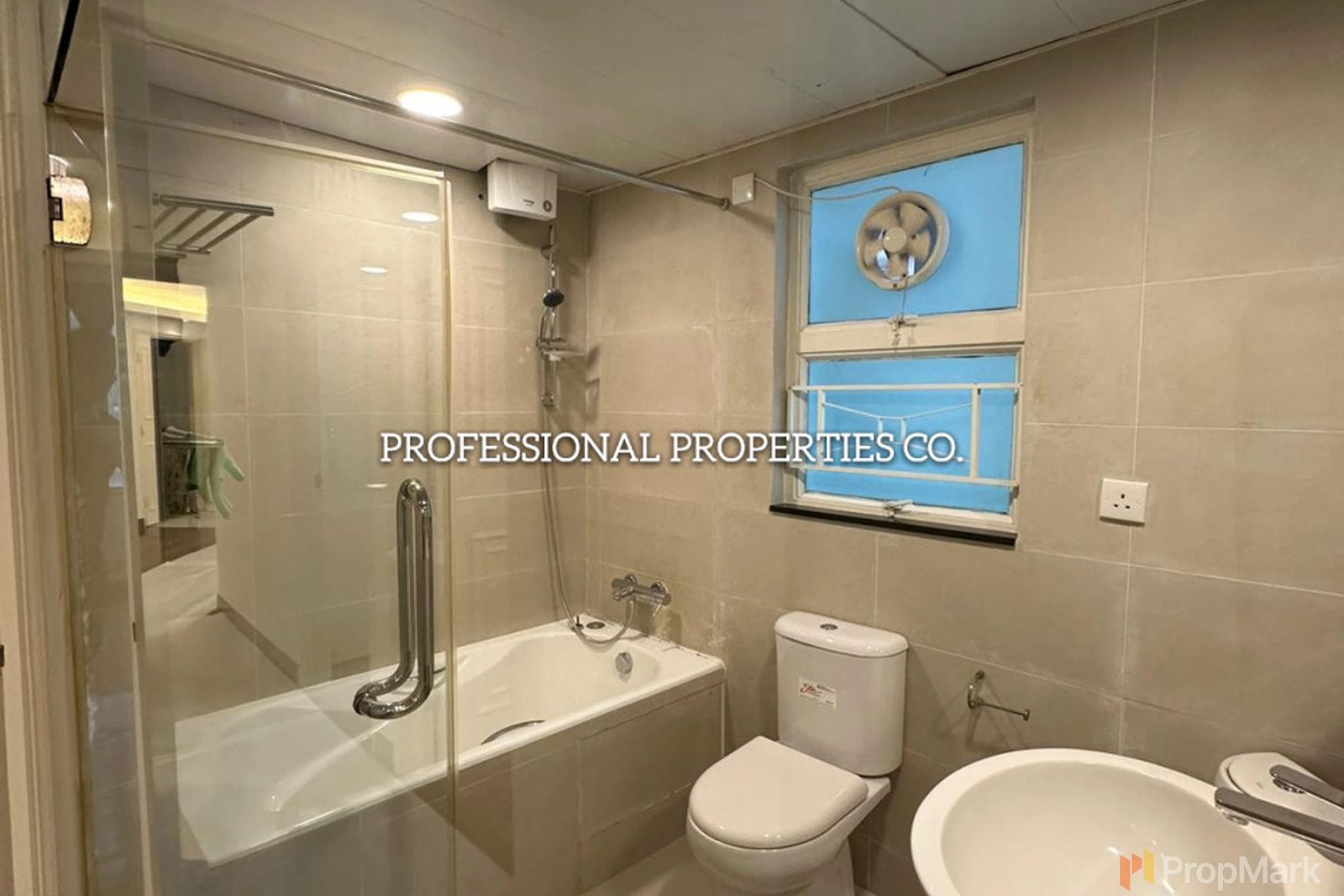 photo 11 — Goldwin Heights, Mid-levels West