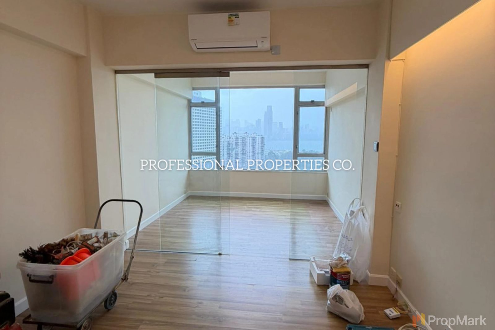 photo 3 — Bay View Mansion, Causeway Bay