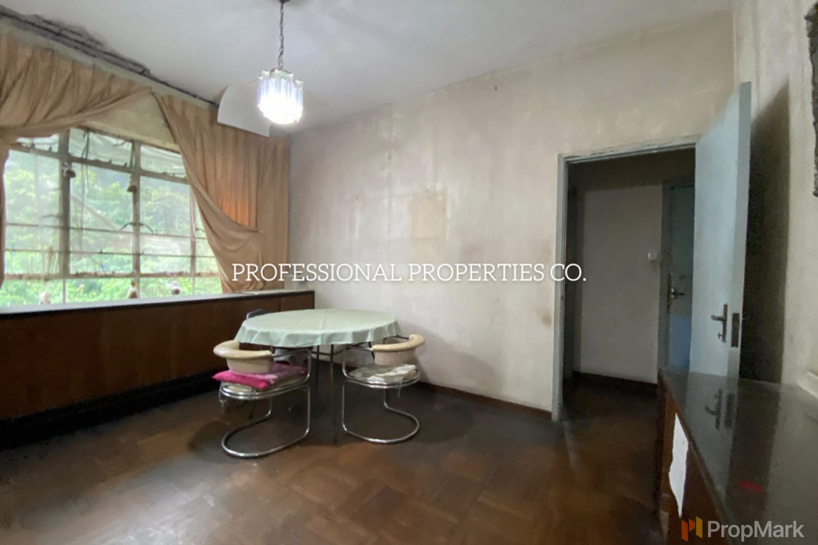 photo 6 — 16-20 Broom Road, Happy Valley