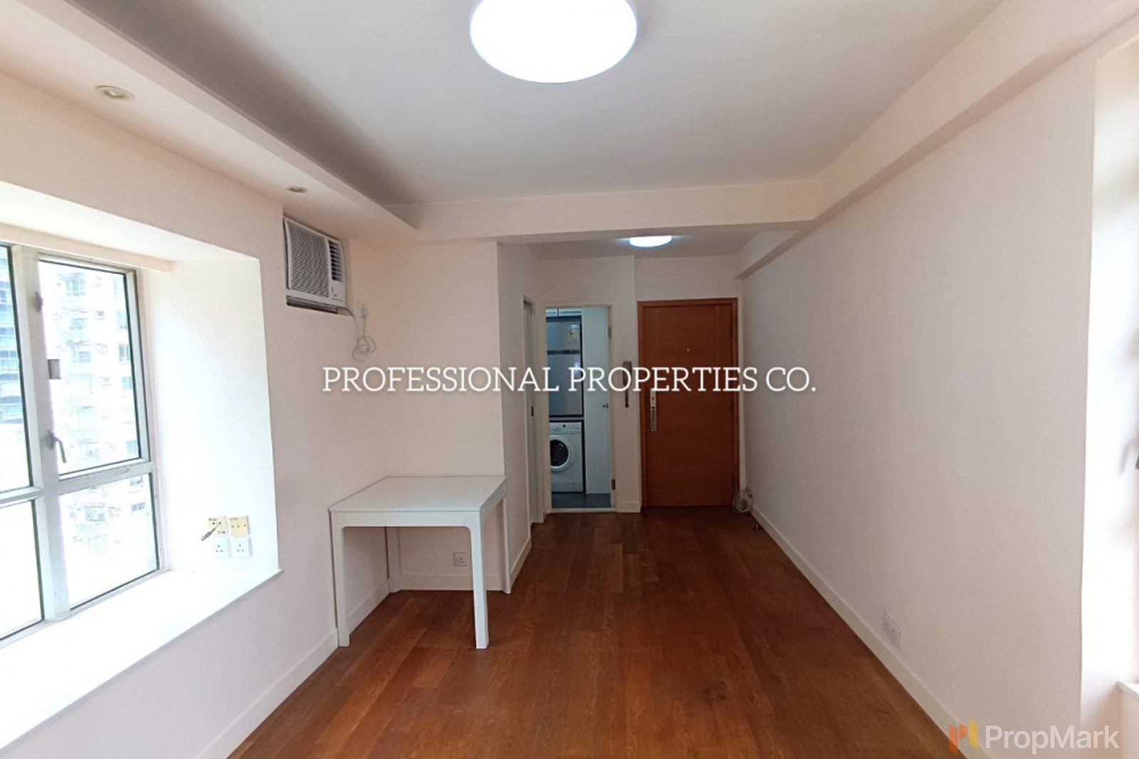 photo 11 — Midland Court, Mid-levels West