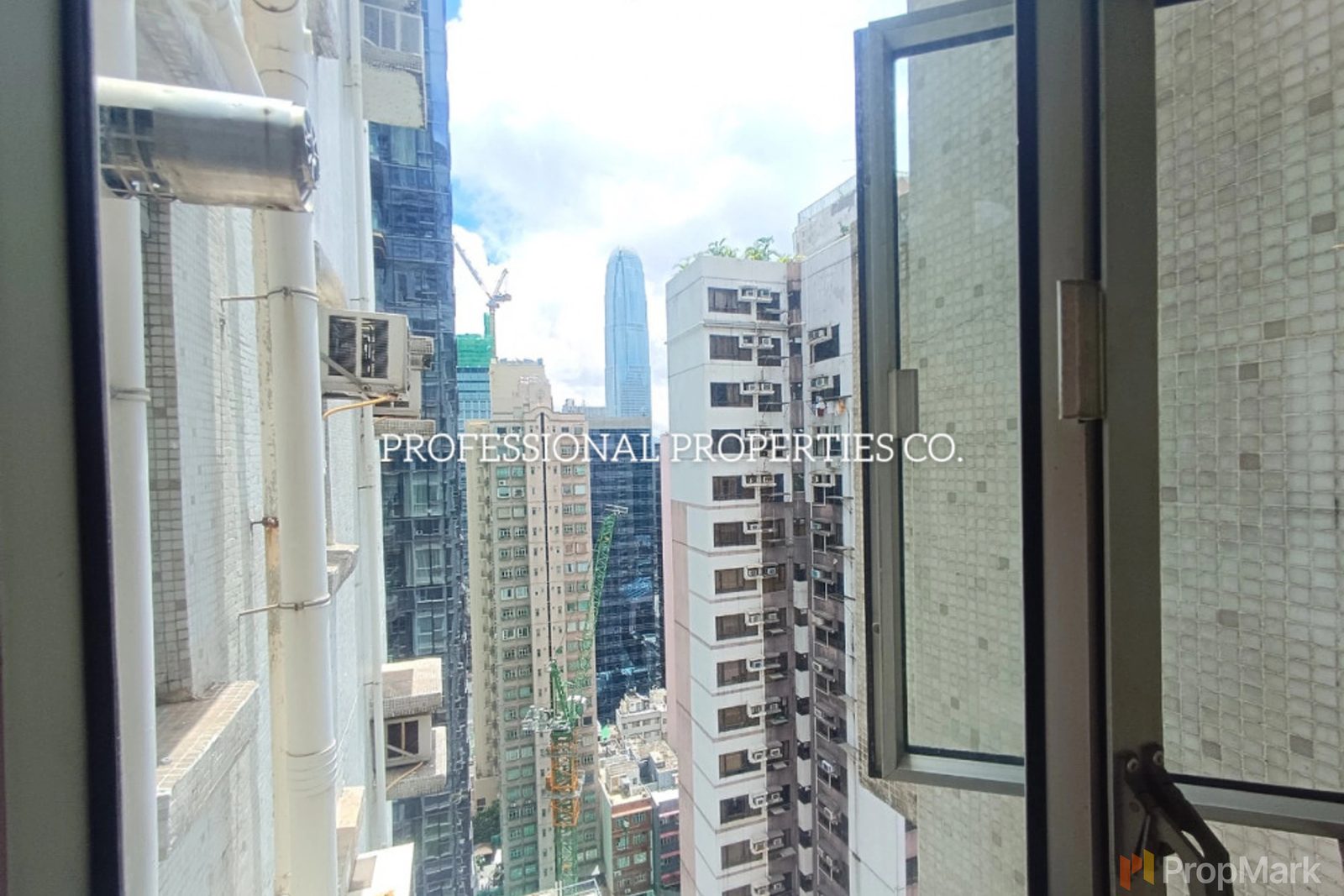 photo 14 — Midland Court, Mid-levels West