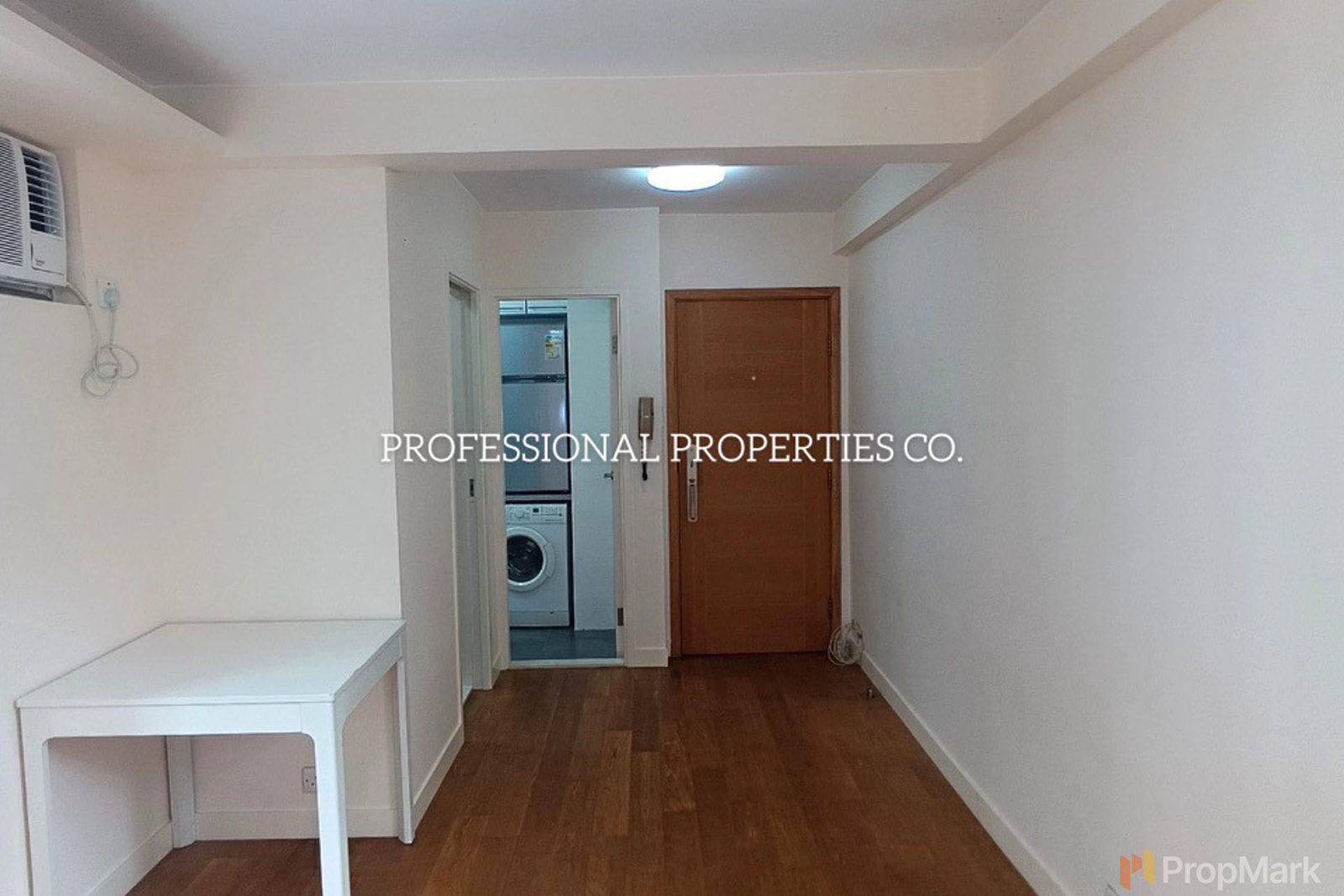 photo 18 — Midland Court, Mid-levels West