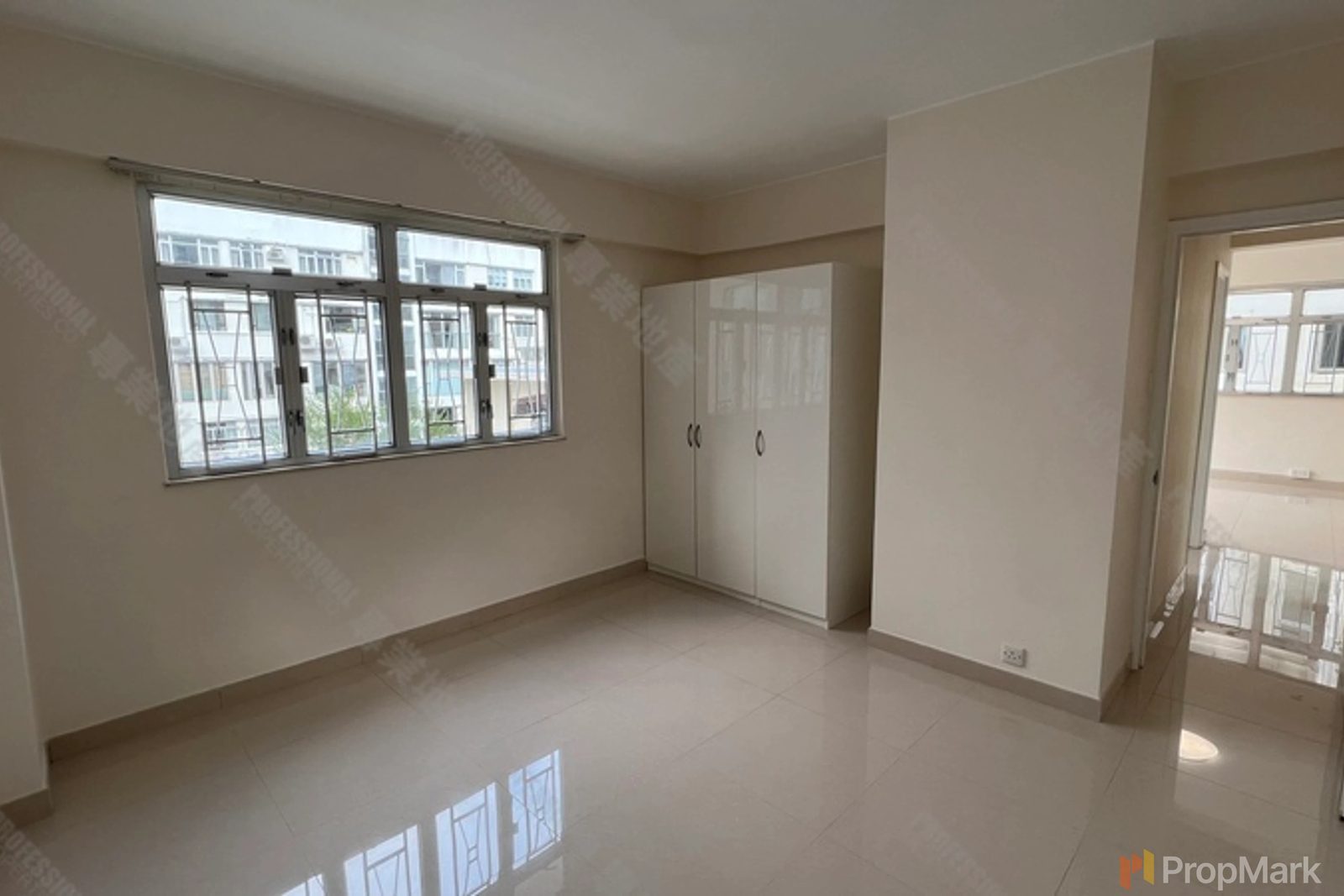 相片 8 — 樂園，跑馬地