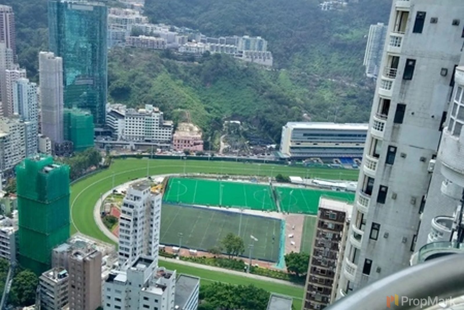 相片 3 — 比華利山，跑馬地