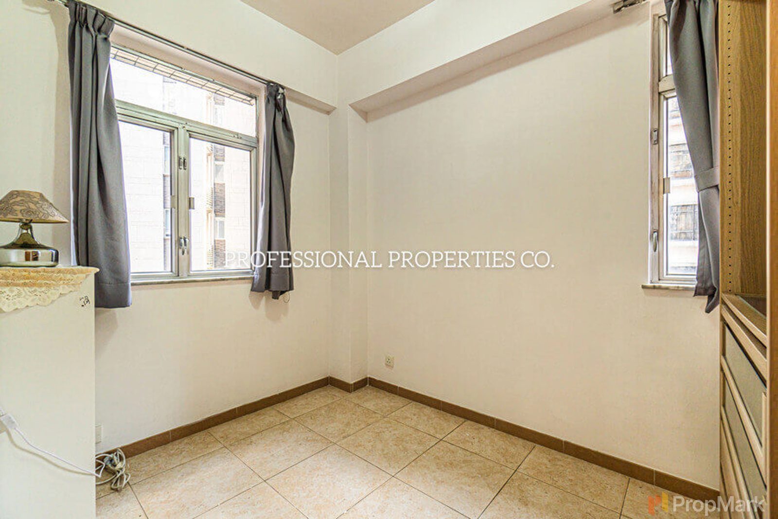 photo 11 — Jing Tai Garden Mansion, Mid-levels West