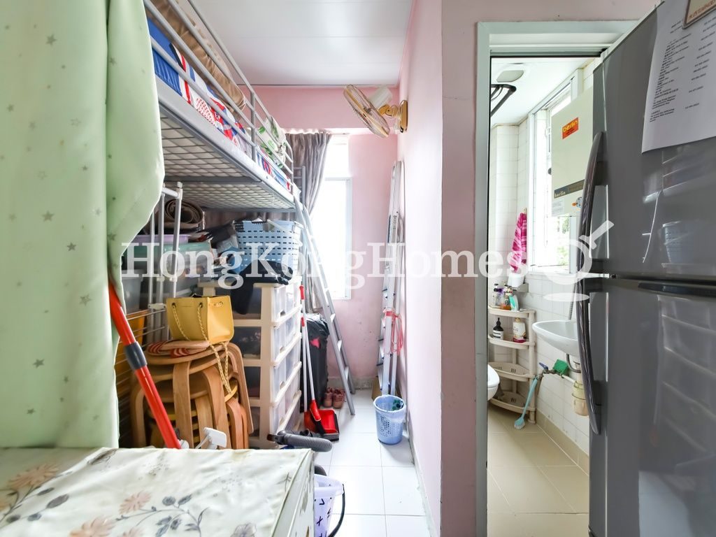 Maid's Room and Washroom — Greenside Villa - Block A, Happy Valley