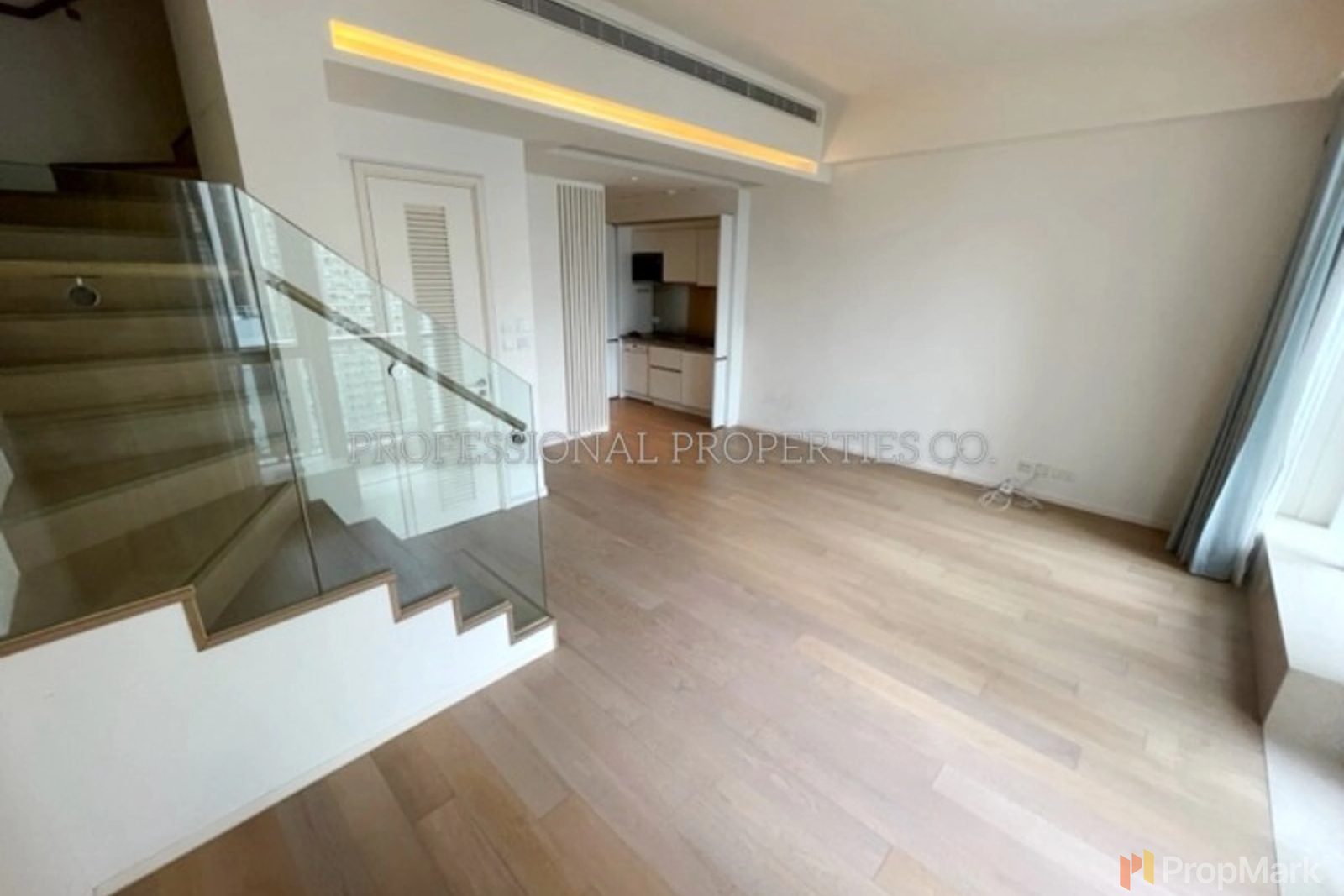 photo 10 — The Morgan, Mid-levels West
