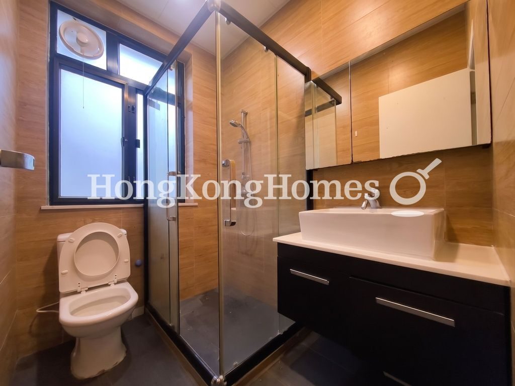 Master Bathroom — 何文田街 29-35 號，何文田窩打老道