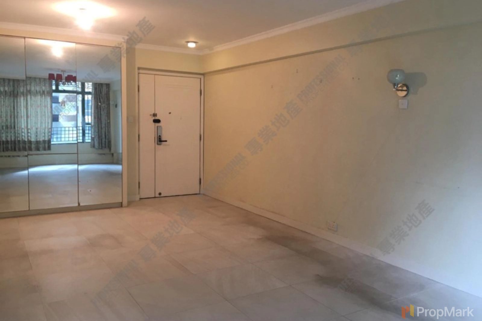 photo 2 — Robinson Place, Mid-levels West