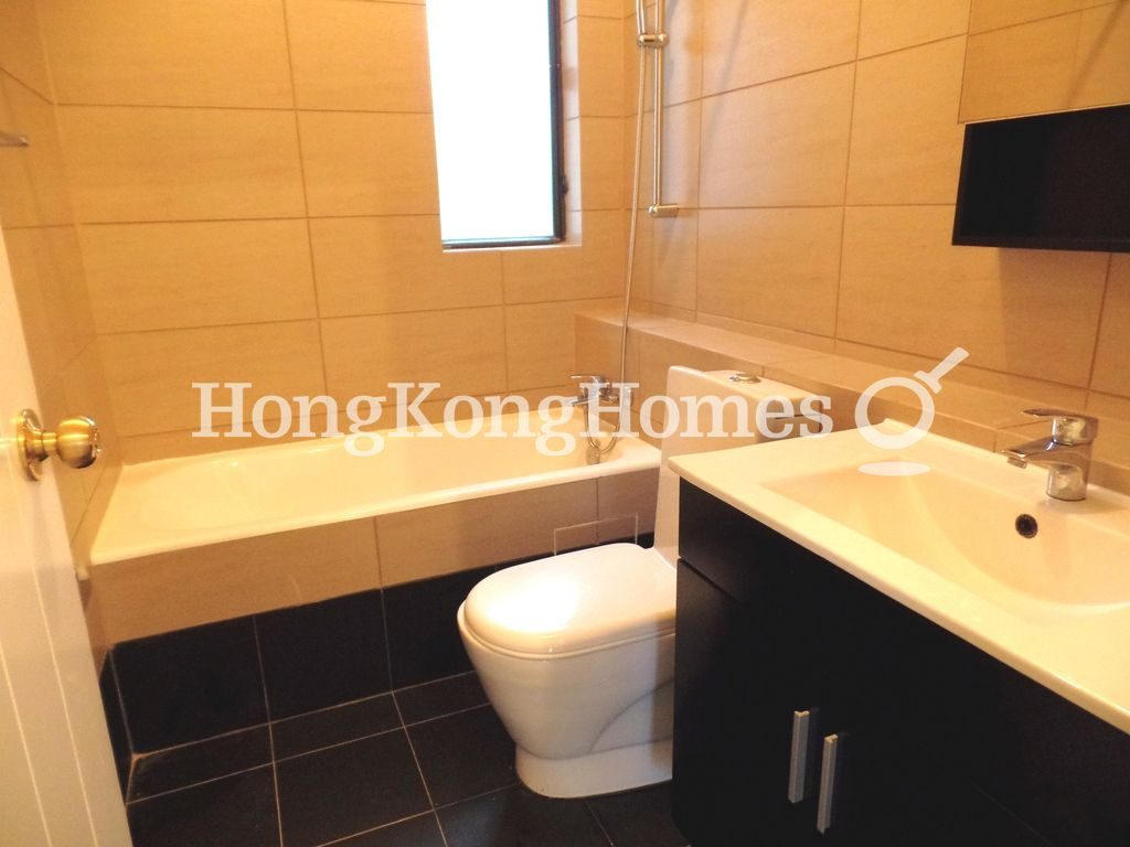 Master Bathroom — 愉景灣 2 期 - 畔峰 - 觀濤樓，愉景灣