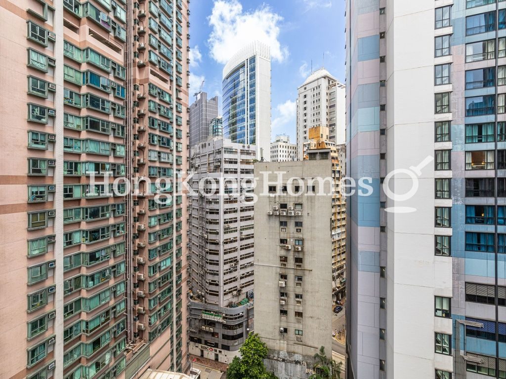 Queen's Terrace - Tower 03