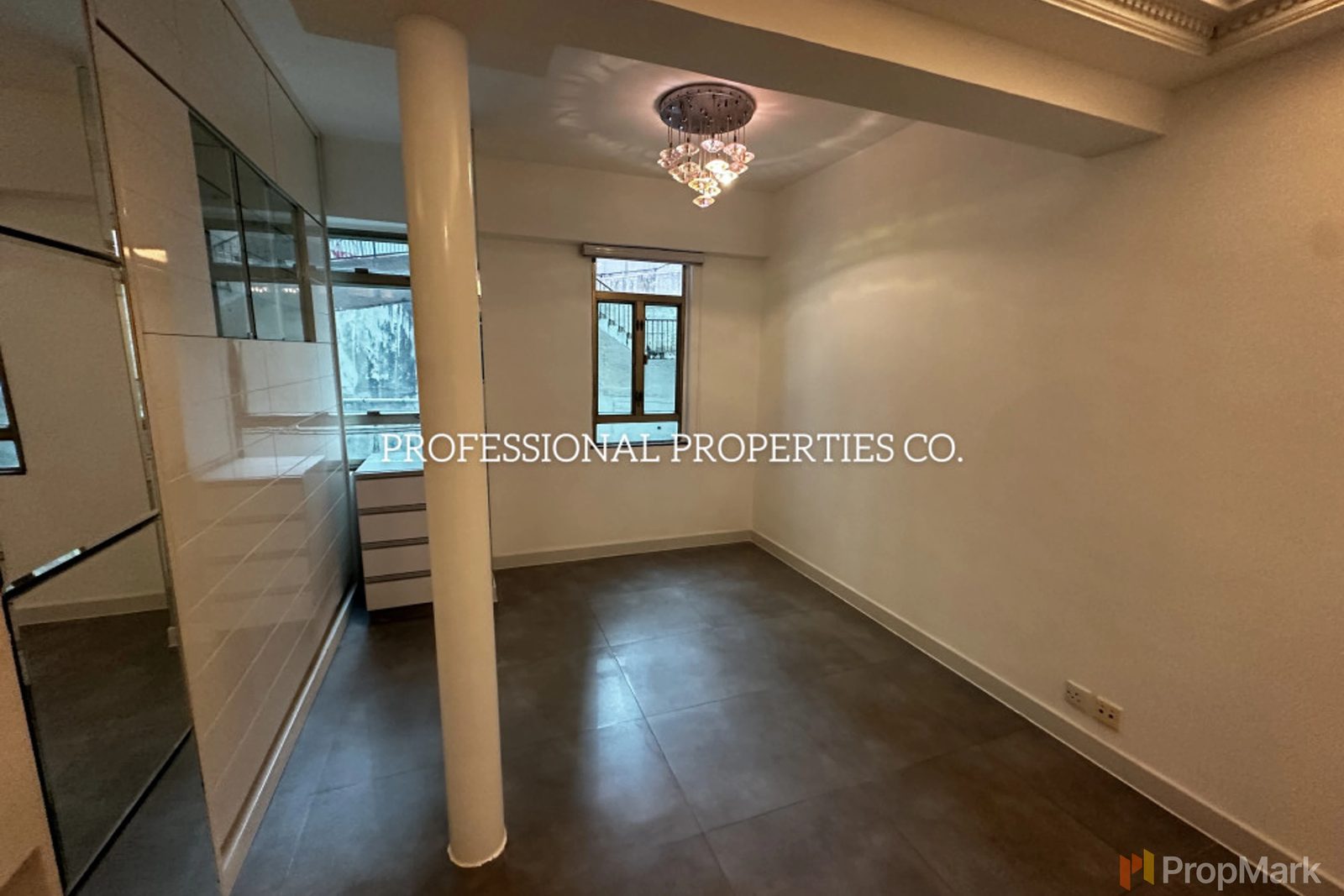 photo 3 — Merry Court, Mid-levels West