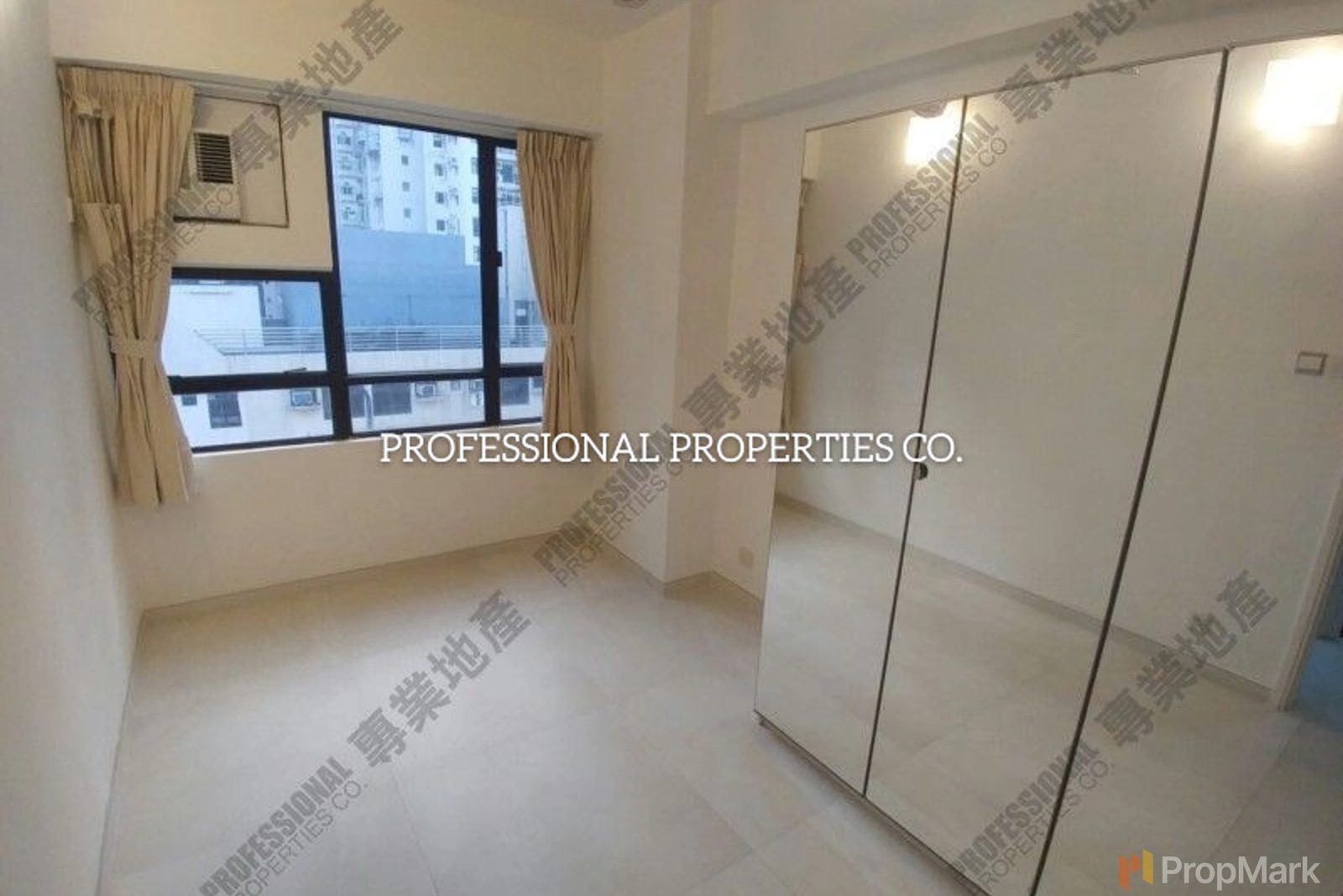 photo 8 — Cameo Court, Mid-levels West
