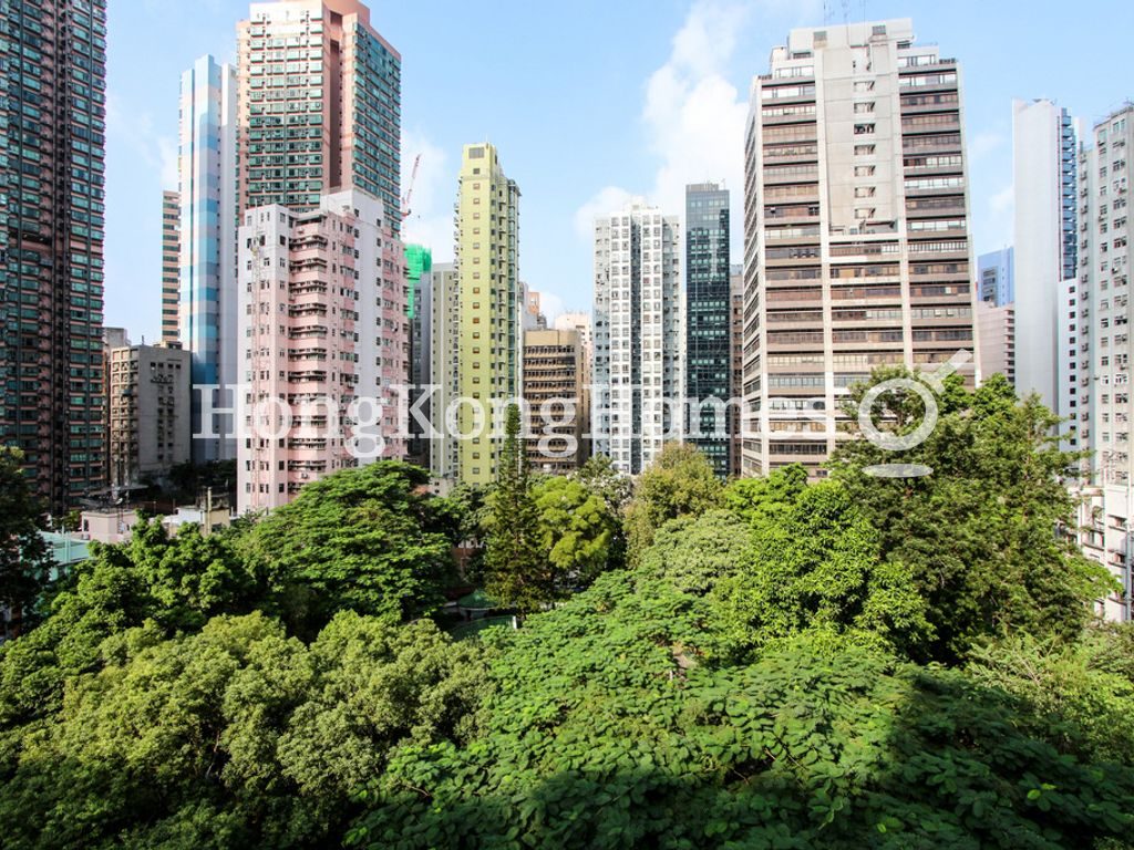 Hollywood Road, 228-230