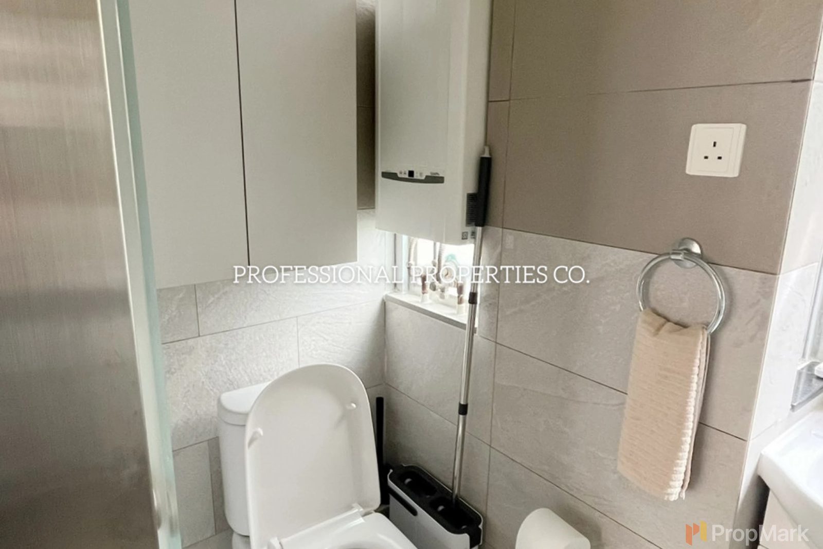 photo 7 — Cheong Kat Mansion, Kennedy Town
